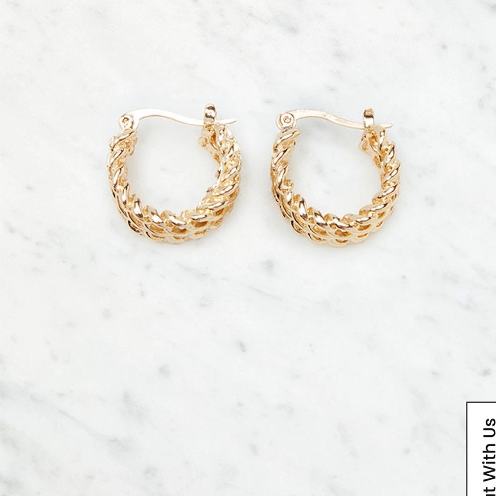 NWT LA Hearts Chain Link Hoop Earrings